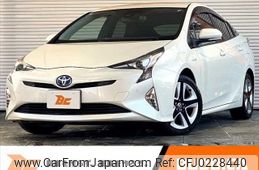 toyota prius 2016 -TOYOTA--Prius DAA-ZVW51--ZVW51-6032470---TOYOTA--Prius DAA-ZVW51--ZVW51-6032470-