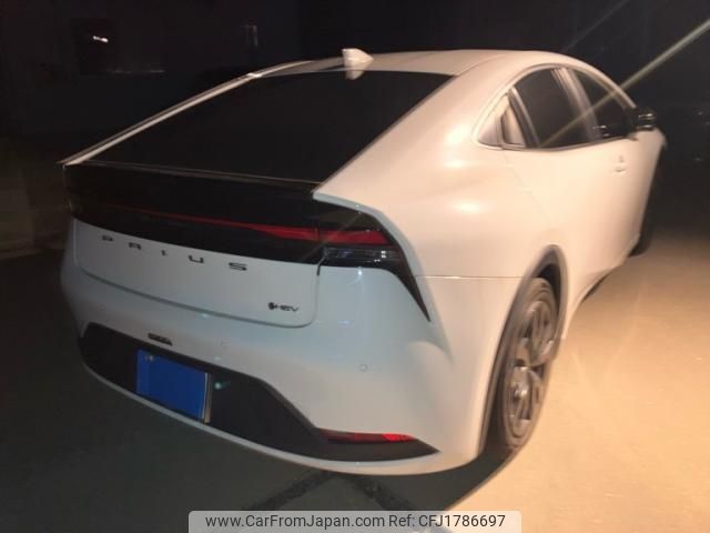 toyota prius 2023 CFJ1786697 image 2