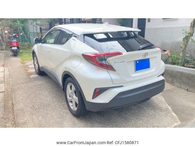 toyota c-hr 2018 CFJ1580871 image 2