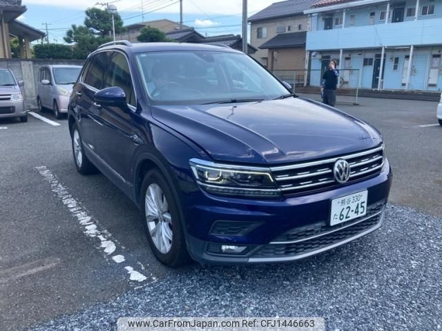 volkswagen tiguan 2019 -VOLKSWAGEN--VW Tiguan LDA-5NDFGF--WVGZZZ5NZKW836270---VOLKSWAGEN--VW Tiguan LDA-5NDFGF--WVGZZZ5NZKW836270- image 1
