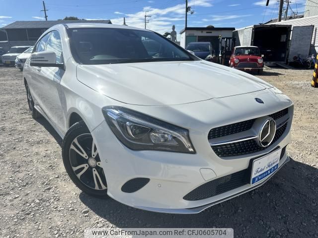 mercedes-benz cla-class 2017 quick_quick_117942_WDD1179422N488551 image 1