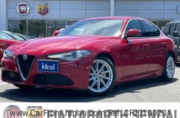 alfa-romeo giulia 2017 -ALFA ROMEO--Alfa Romeo Giulia ABA-95220--ZAREAEKN2H7564363---ALFA ROMEO--Alfa Romeo Giulia ABA-95220--ZAREAEKN2H7564363-