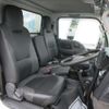 isuzu elf-truck 2011 CFJ1837421 image 31