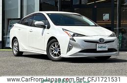 toyota prius 2017 CFJ1721531
