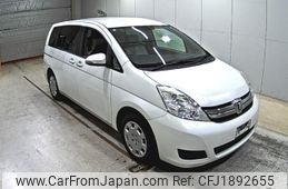 toyota isis 2017 CFJ1892655