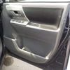 toyota voxy 2009 -TOYOTA--Voxy DBA-ZRR70W--ZRR70-0266326---TOYOTA--Voxy DBA-ZRR70W--ZRR70-0266326- image 49