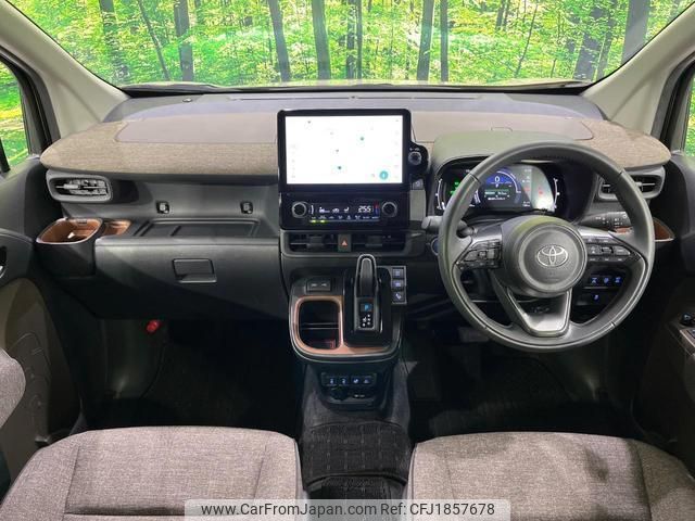 toyota sienta 2023 CFJ1857678 image 2