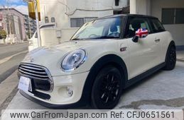 mini mini-others 2014 quick_quick_DBA-XM15_WMWXM52010T926755