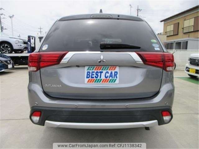 mitsubishi outlander 2017 -MITSUBISHI 【春日部 302】--Outlander GF8W--GF8W-0400490---MITSUBISHI 【春日部 302】--Outlander GF8W--GF8W-0400490- image 2