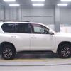 toyota land-cruiser-prado 2021 CFJ1872379 image 8
