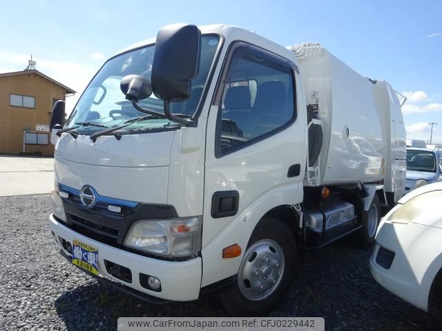 hino dutro 2013 GOO_NET_EXCHANGE_0900002A30240919W005 image 1