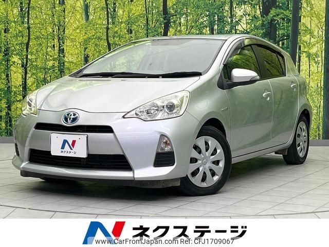 toyota aqua 2012 CFJ1709067 image 1