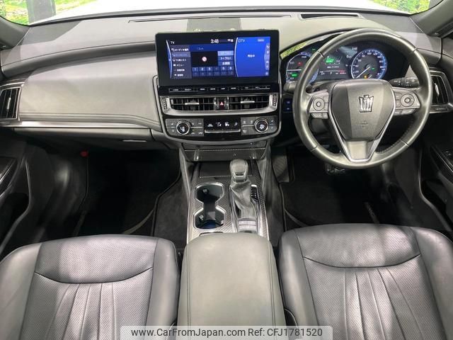 toyota crown-hybrid 2021 CFJ1781520 image 2