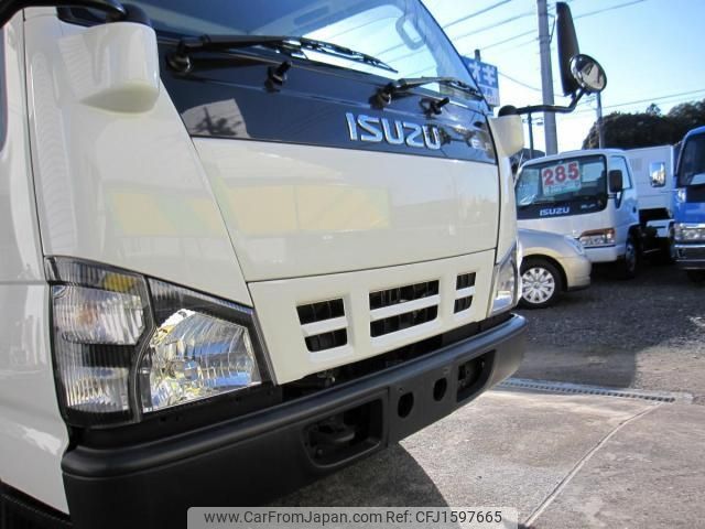 isuzu elf-truck 2004 CFJ1597665 image 1