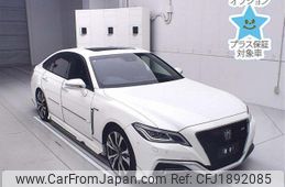 toyota crown 2018 CFJ1892085