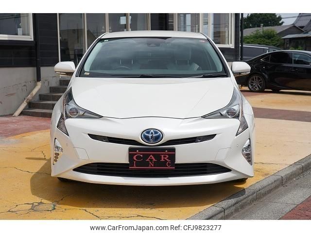 toyota prius 2018 quick_quick_ZVW50_ZVW50-6142562 image 2