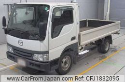 mazda titan 2004 CFJ1832095