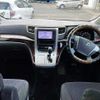 toyota vellfire 2012 504928-926649 image 1