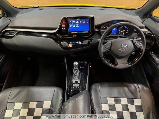 toyota c-hr 2017 -TOYOTA--C-HR DAA-ZYX10--ZYX10-2054454---TOYOTA--C-HR DAA-ZYX10--ZYX10-2054454- image 2