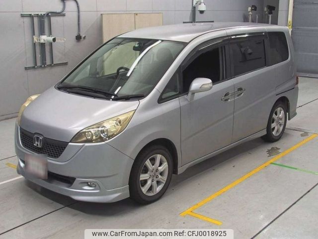 honda stepwagon 2005 -HONDA--Stepwgn RG3-1003437---HONDA--Stepwgn RG3-1003437- image 1