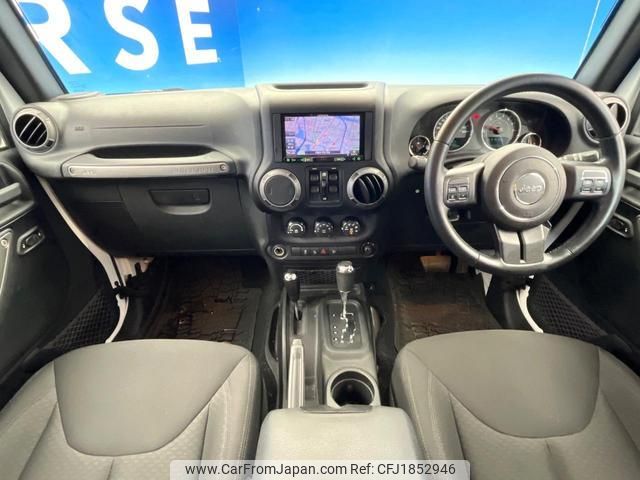 jeep wrangler 2015 CFJ1852946 image 2