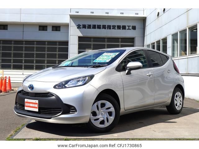 toyota aqua 2022 CFJ1730865 image 1