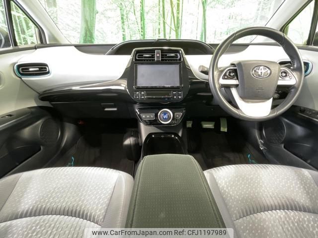toyota prius 2016 quick_quick_ZVW51_ZVW51-8010677 image 2