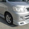 toyota noah 2004 MATEL_41655 image 13