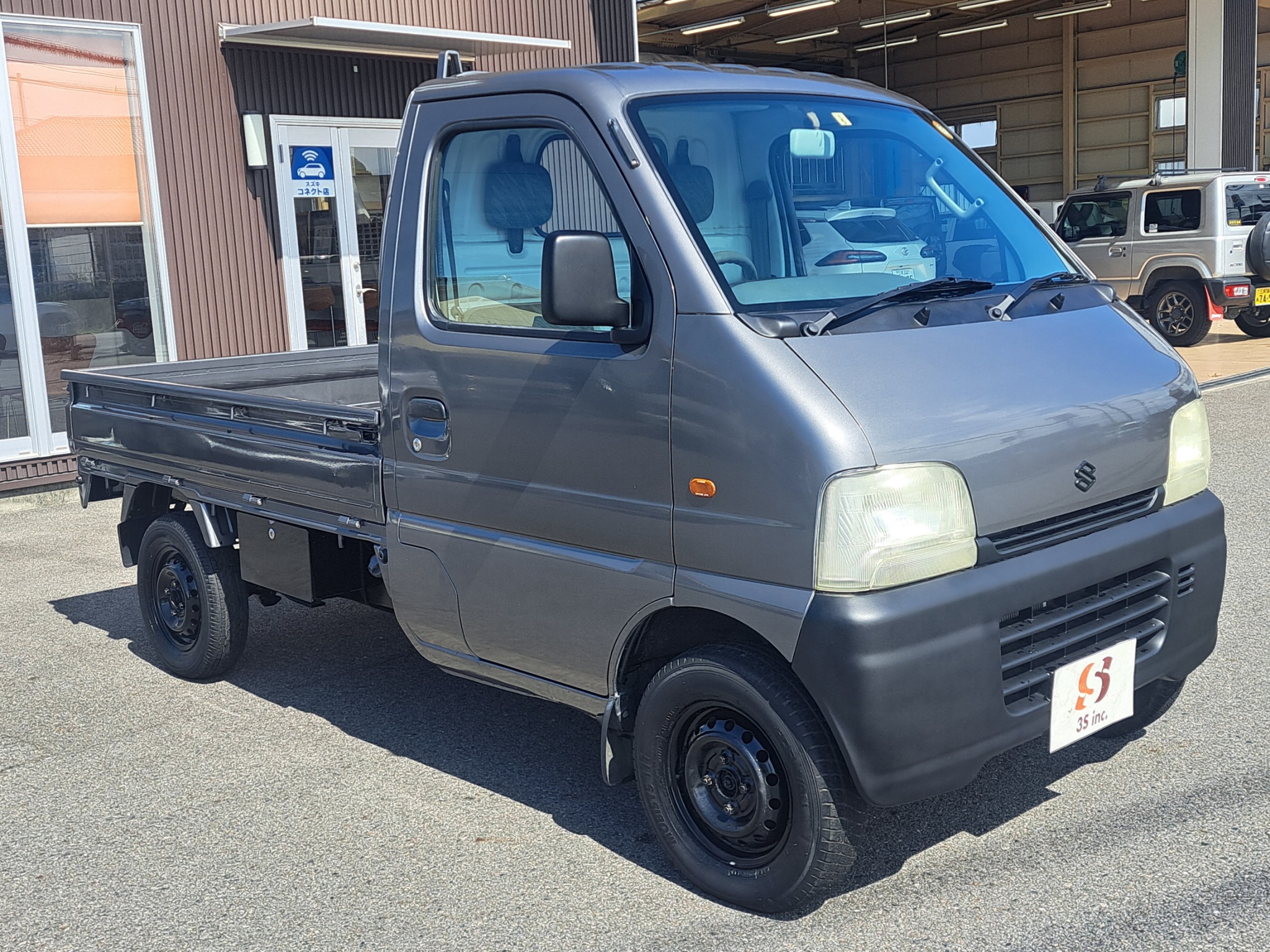 1999 Suzuki Carry Truck DB52T 4WD - Car Price $2,247