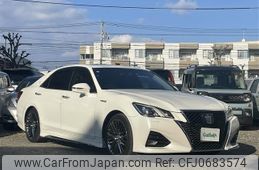 toyota crown 2015 -TOYOTA--Crown DAA-AWS210--AWS210-6098711---TOYOTA--Crown DAA-AWS210--AWS210-6098711-