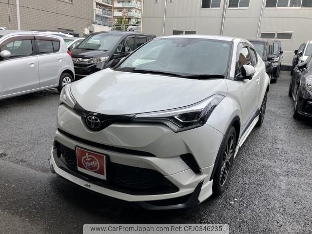 toyota c-hr 2018 quick_quick_DBA-NGX10_2000845 image 2