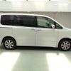 toyota noah 2009 ENHANCEAUTO_1_ea285689 image 2