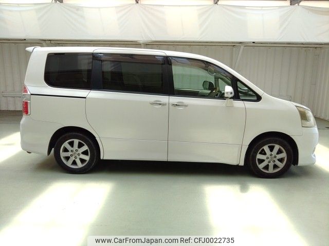 toyota noah 2009 ENHANCEAUTO_1_ea285689 image 2