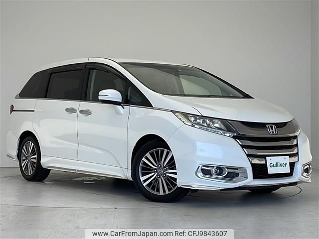 honda odyssey 2015 -HONDA--Odyssey DBA-RC1--RC1-1103040---HONDA--Odyssey DBA-RC1--RC1-1103040- image 1