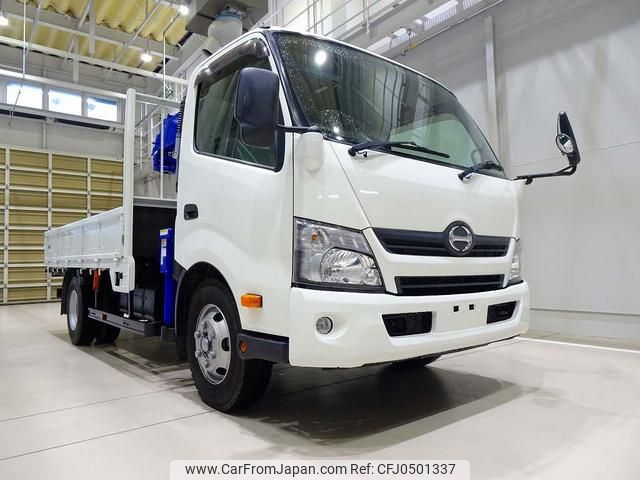 hino dutro 2016 GOO_NET_EXCHANGE_1230336A30241128W001 image 2