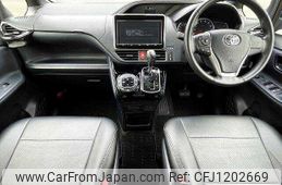 toyota voxy 2016 504928-929757