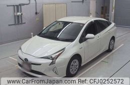 toyota prius 2017 -TOYOTA--Prius DAA-ZVW50--ZVW50-8063918---TOYOTA--Prius DAA-ZVW50--ZVW50-8063918-