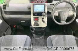 toyota voxy 2011 TE5799