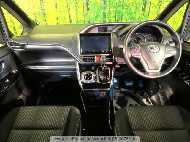 toyota voxy 2019 -TOYOTA--Voxy DBA-ZRR85W--ZRR85-0135395---TOYOTA--Voxy DBA-ZRR85W--ZRR85-0135395- image 2