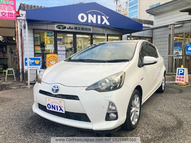 toyota aqua 2012 CFJ1695560 image 1