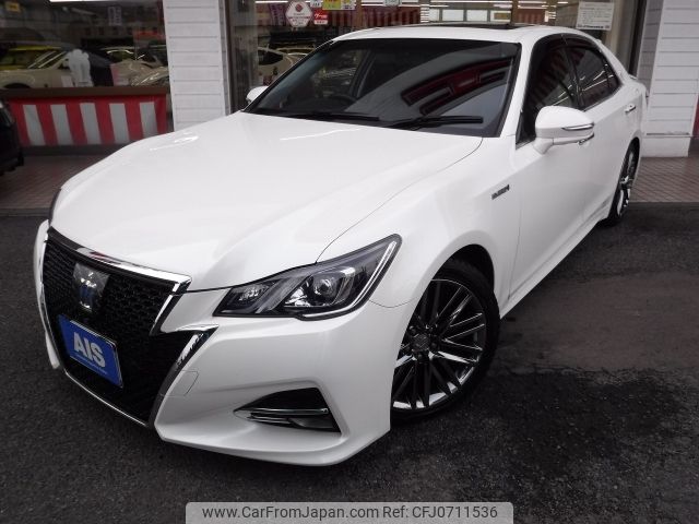 toyota crown 2015 -TOYOTA--Crown DAA-AWS211--AWS211-6006825---TOYOTA--Crown DAA-AWS211--AWS211-6006825- image 1