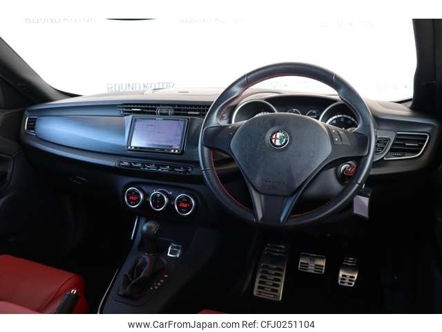 alfa-romeo giulietta 2013 -ALFA ROMEO--Alfa Romeo Giulietta ABA-940141--ZAR94000007208200---ALFA ROMEO--Alfa Romeo Giulietta ABA-940141--ZAR94000007208200- image 2