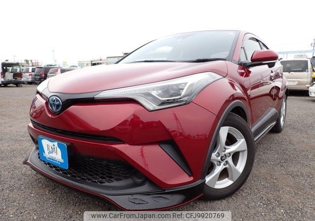 toyota c-hr 2017 REALMOTOR_N2024060215F-21 image 1