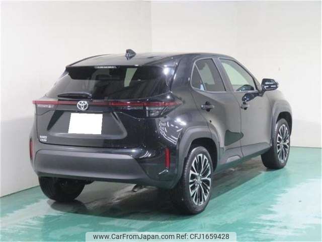 toyota yaris-cross 2024 CFJ1659428 image 2