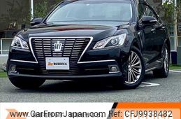 toyota crown 2013 -TOYOTA--Crown DAA-AWS210--AWS210-6040435---TOYOTA--Crown DAA-AWS210--AWS210-6040435-