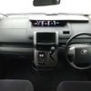 toyota noah 2010 ENHANCEAUTO_1_ea292432 image 19