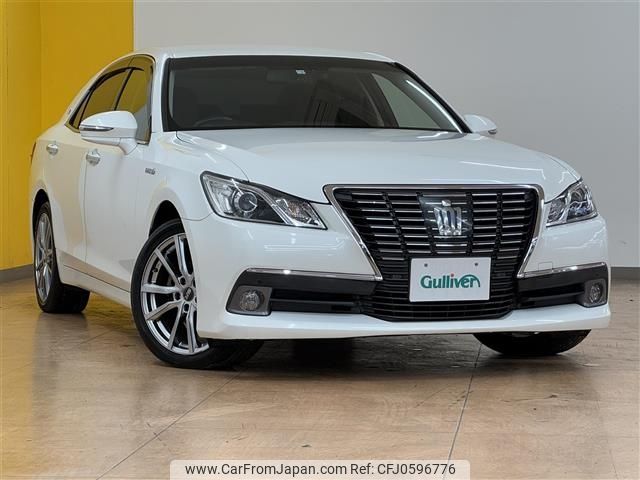 toyota crown 2014 -TOYOTA--Crown DAA-AWS210--AWS210-6070865---TOYOTA--Crown DAA-AWS210--AWS210-6070865- image 1