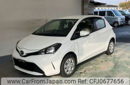 toyota vitz 2015 -TOYOTA--Vitz KSP130-2136712---TOYOTA--Vitz KSP130-2136712-