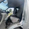 nissan nv350-caravan-van 2017 quick_quick_VR2E26_VR2E26-101907 image 18