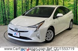toyota prius 2018 CFJ1553719